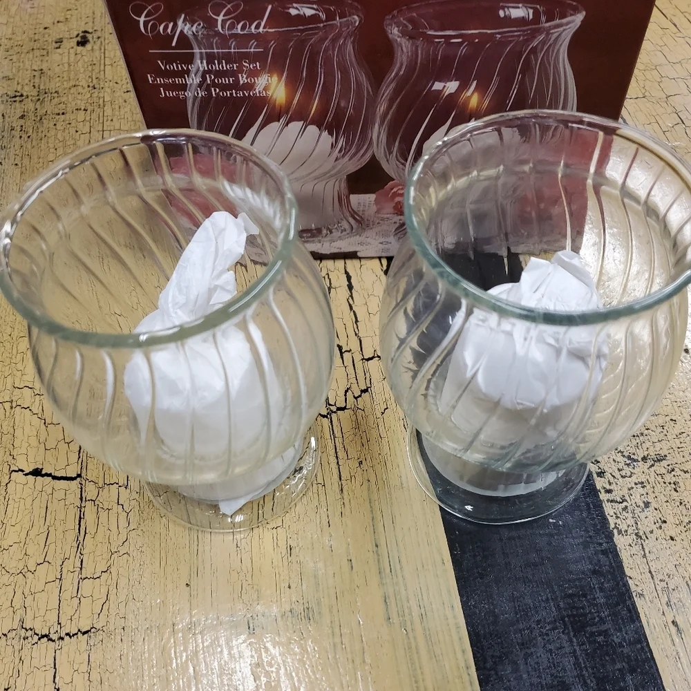 🕯 🕯 NEW Indiana Glass Set of 2 candle votive holders w/ votive candles